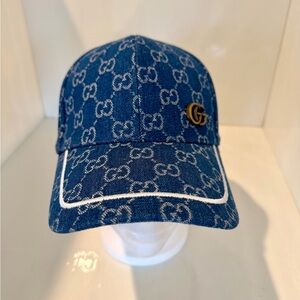 NWOT Blue Jean Designer Cap with Logo